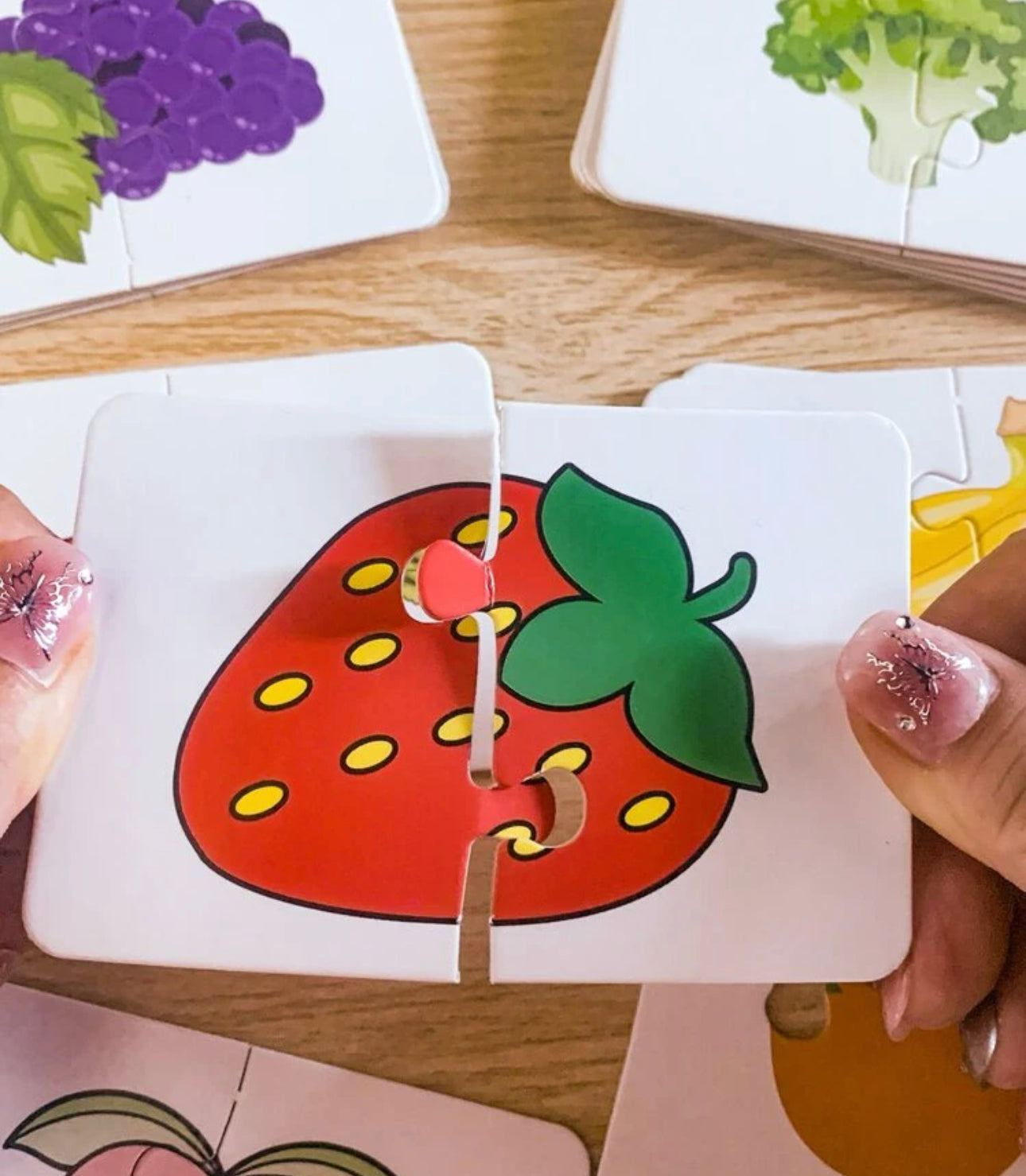 Rompecabezas con gráfico de dibujos animados de 32 piezas